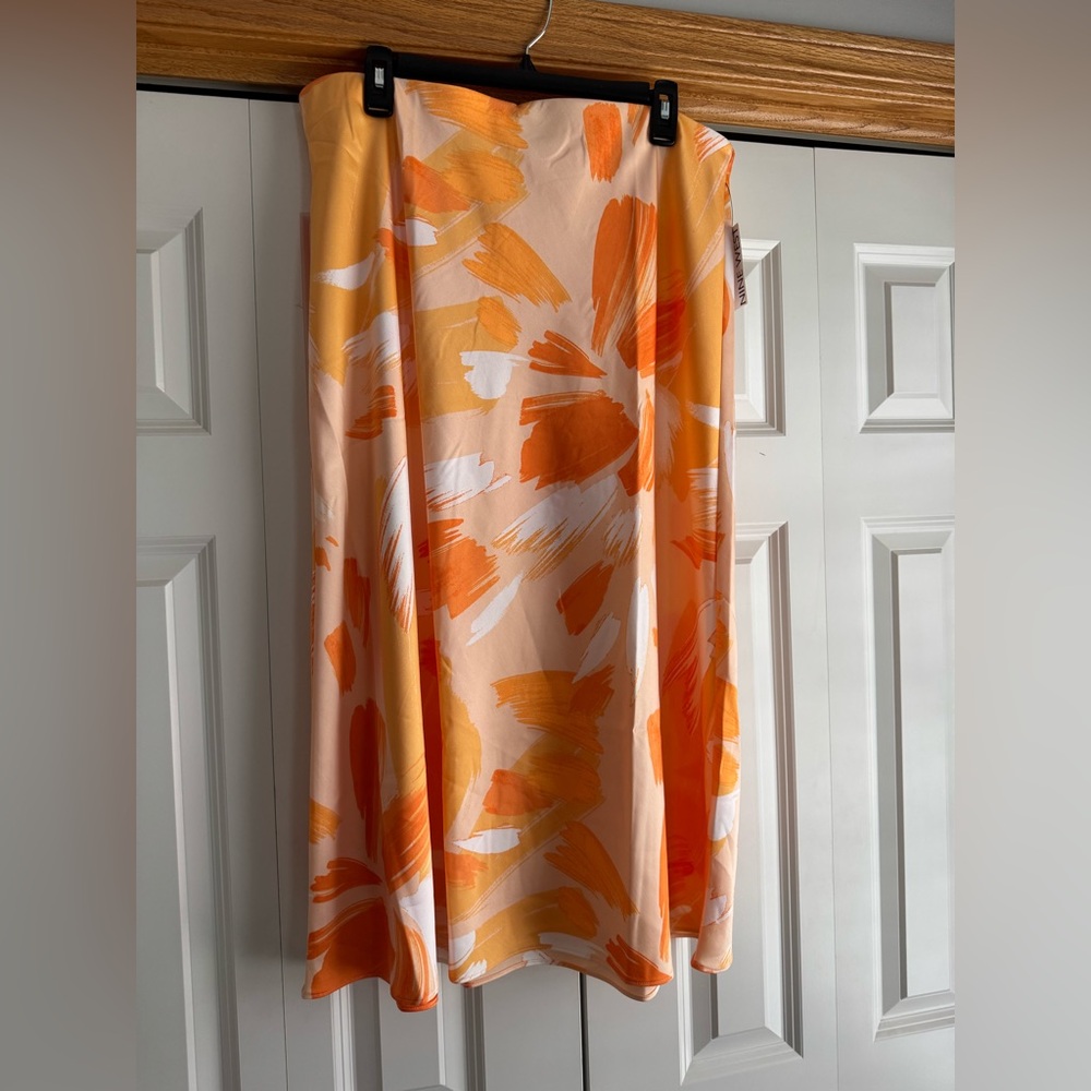 Orange print elastic waist skirt